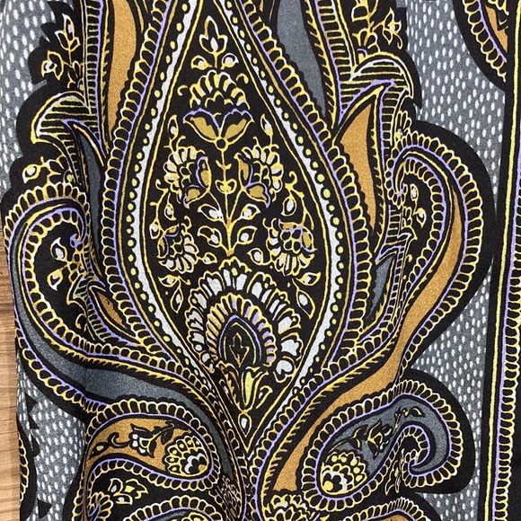 Bob Mackie Wearable Art - Picture 3 of 10